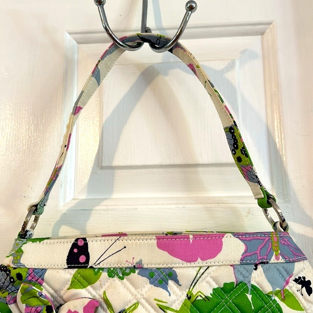 Women’s Vera Bradley Holly Limited Edition Butterflies Flowers Sateen Purse - Picture 4 of 10